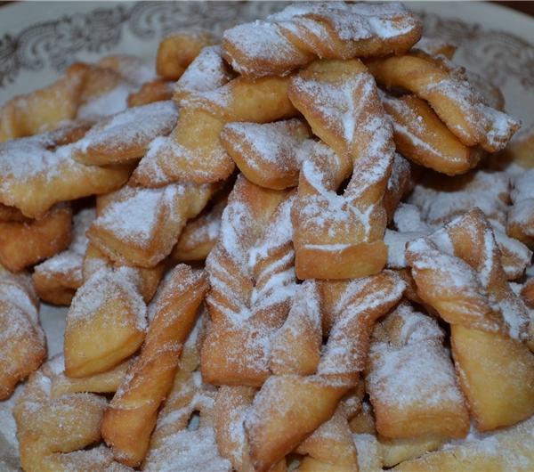 Cookit Przepis Na Puszyste Chrusty Faworki